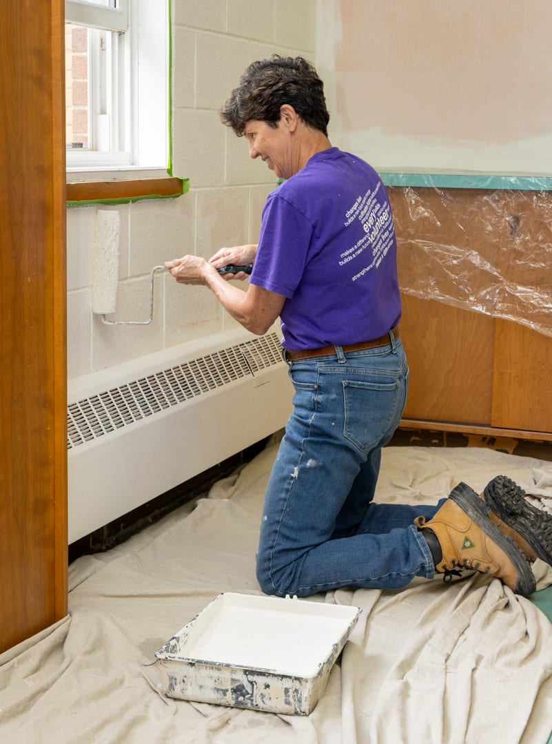 Build Crew Lead in Training